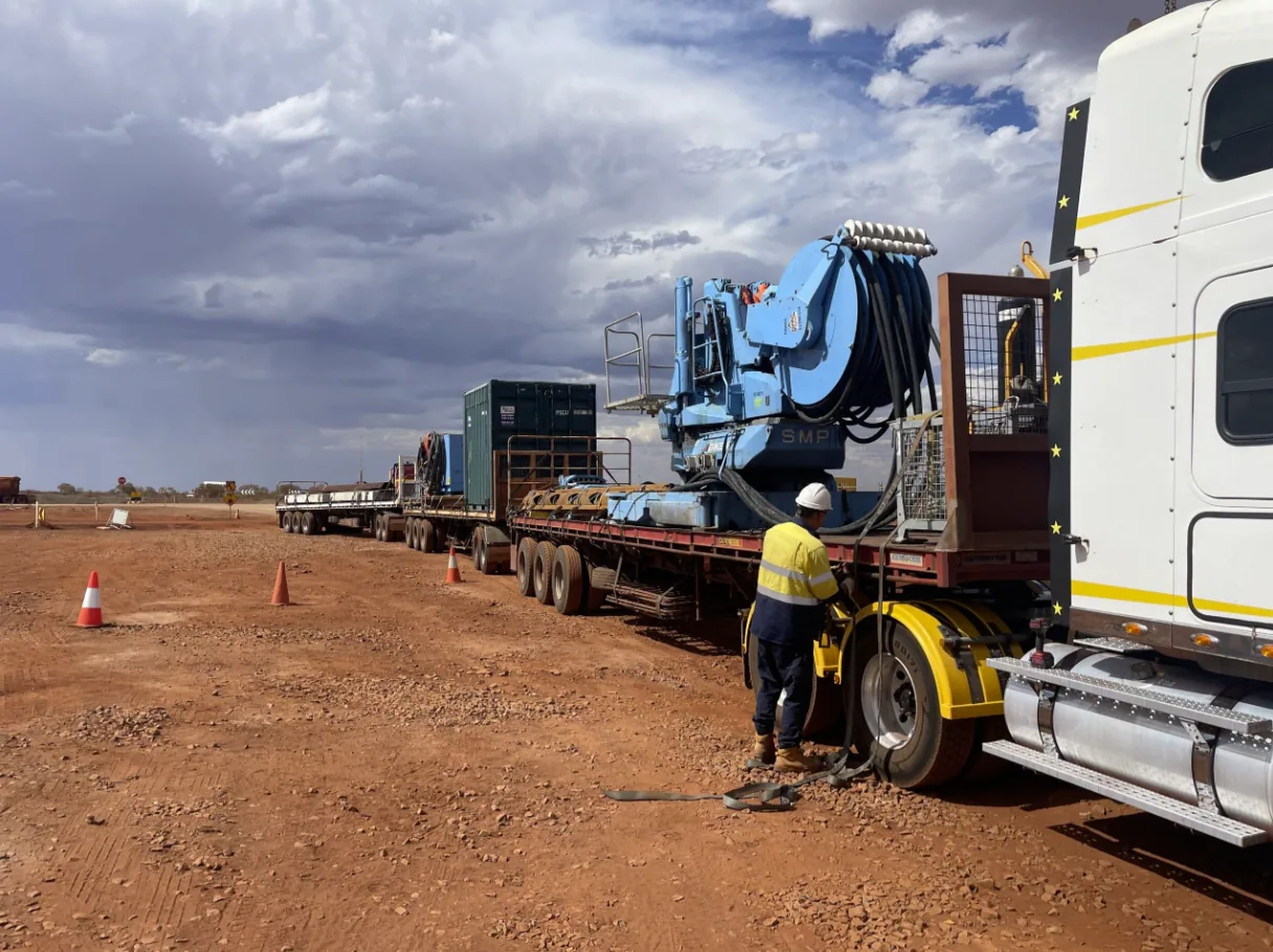 BHP Munjina Road Retaining Wall — photo 1