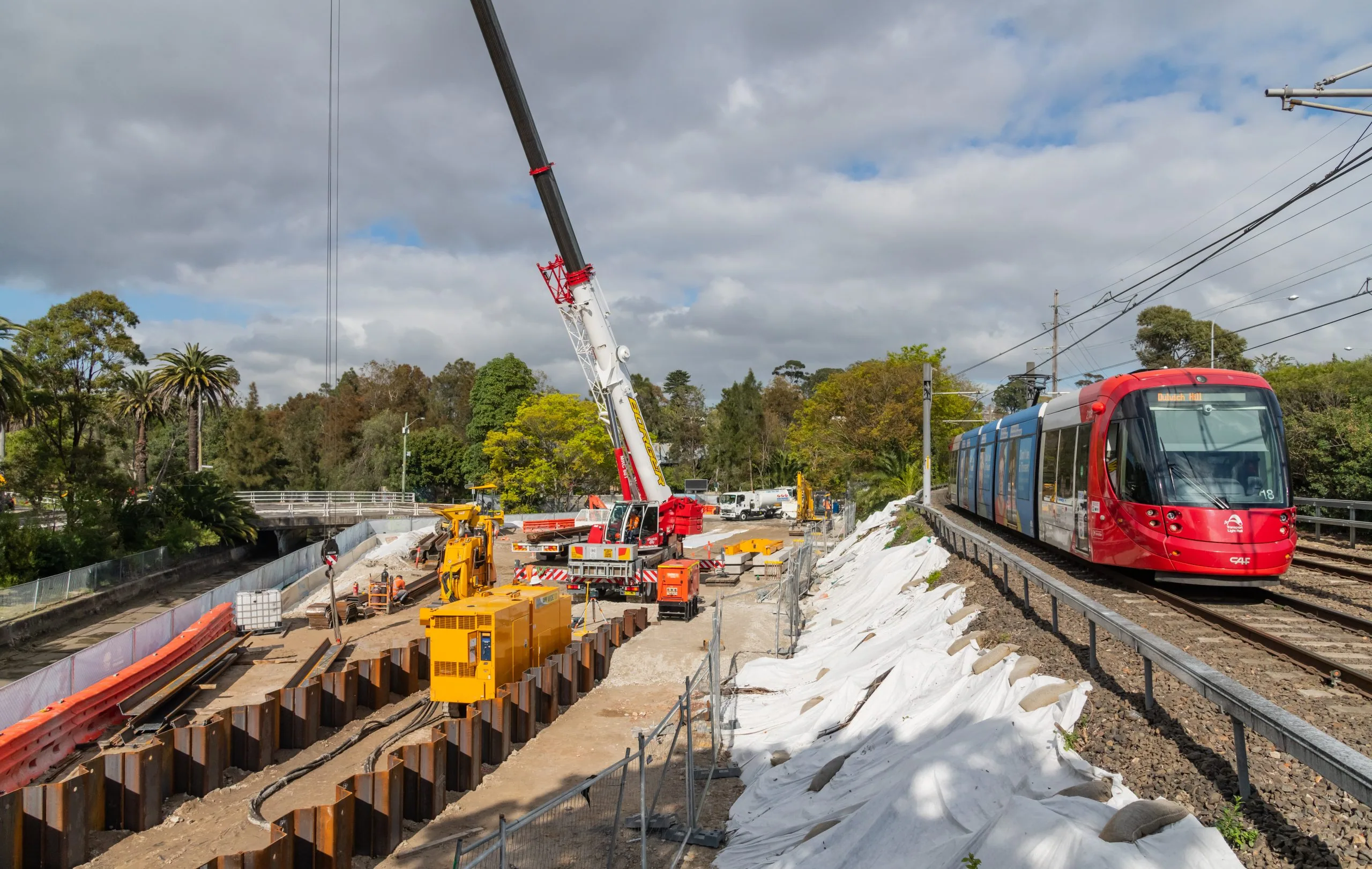 Pigtail Bridge Sheet Piling Works — photo 3